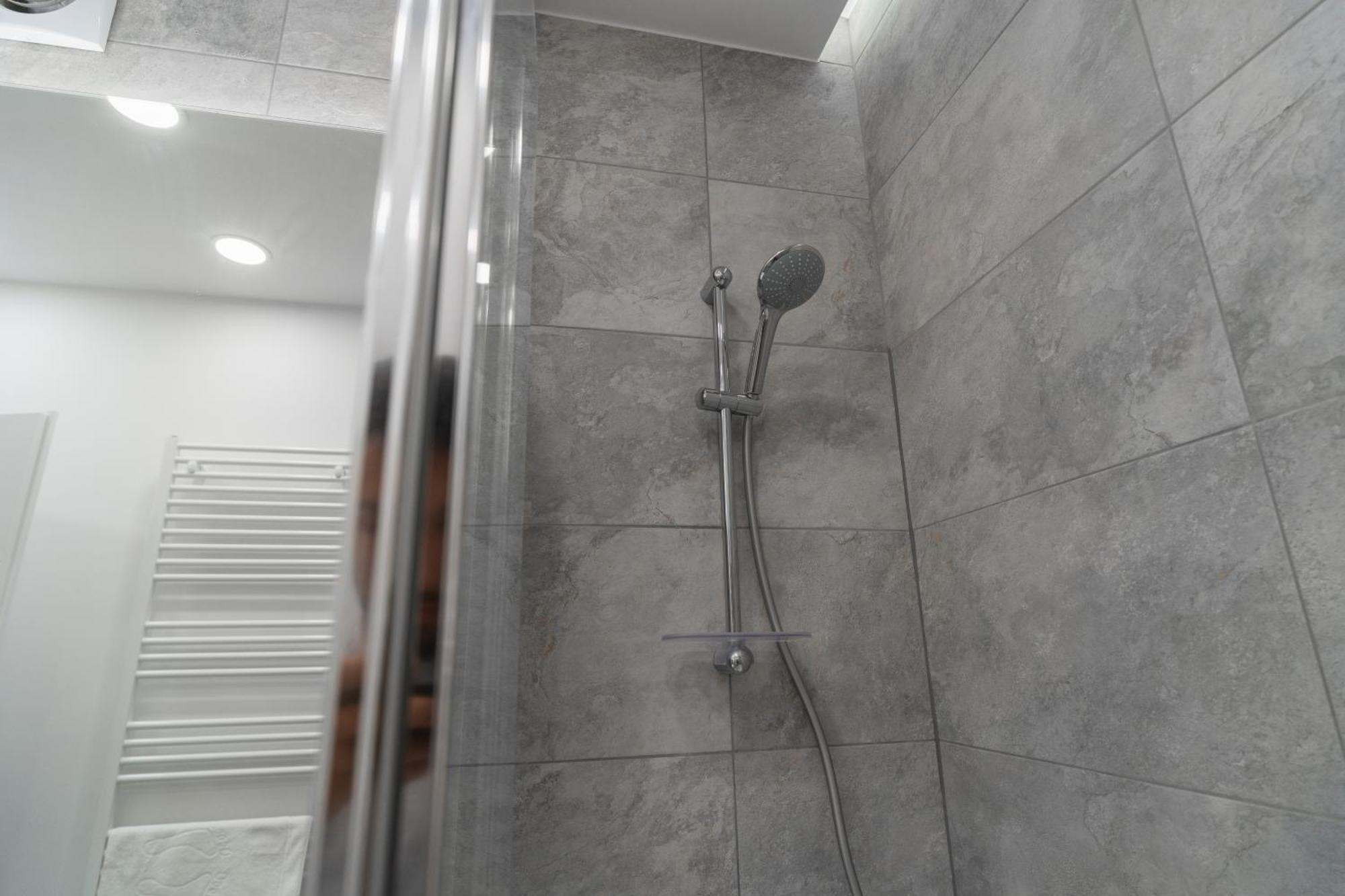 Lagoon Park Apartments With Beach View Bucareste Exterior foto